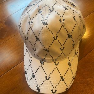 True Religion Hat. New without tags. Black and white